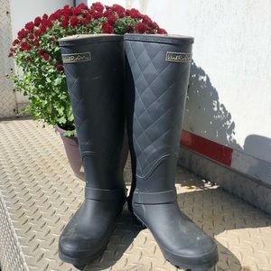 Wind River rubber boots